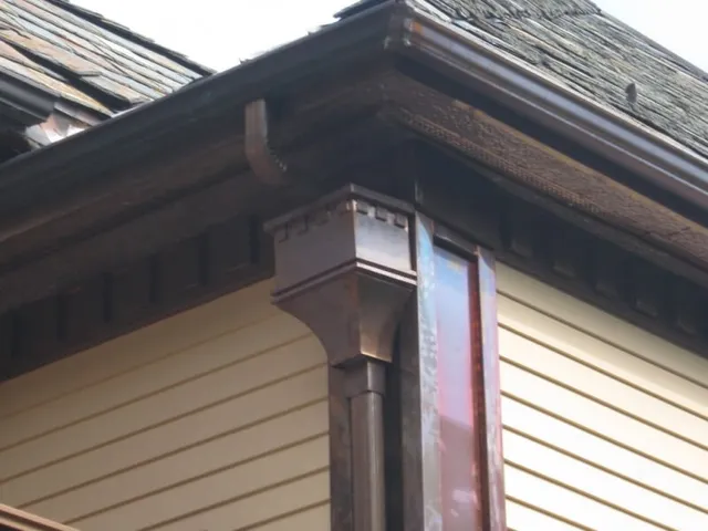 Decorative downspout