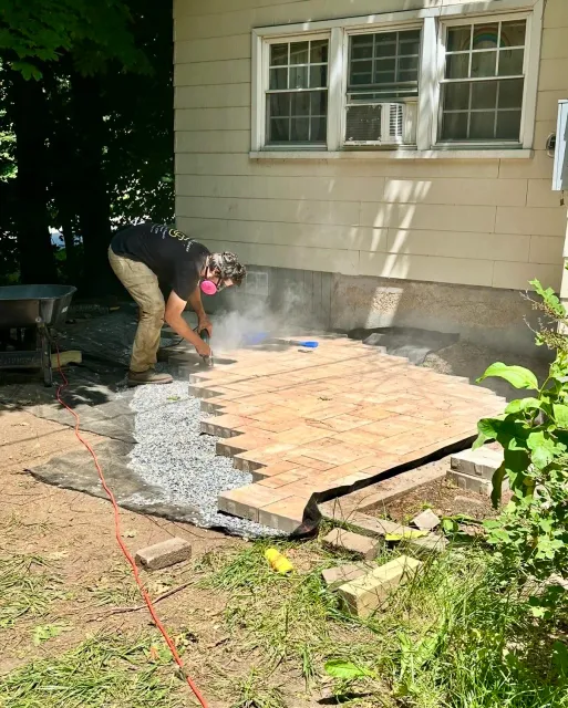 work photo from srtlandscapingct.com