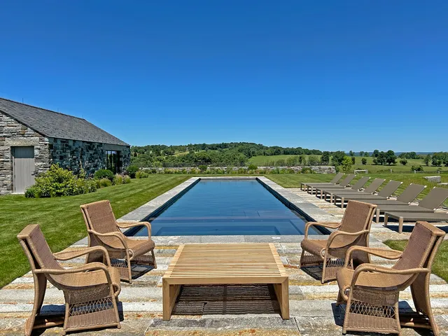 work photo from gregorylandscapes.com