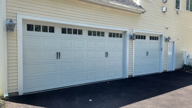 PEZZA GARAGE DOORS work photo