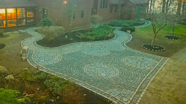 Cobblestone Driveway, Windham, Maine