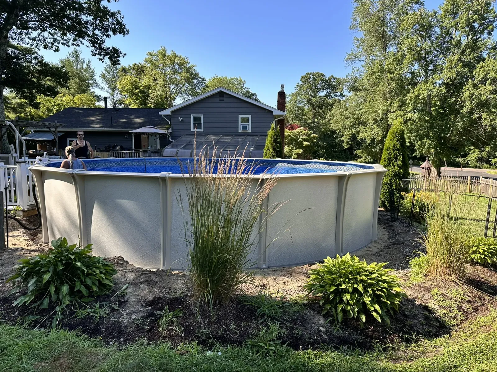 work photo from abovegroundpoolbuilder.com