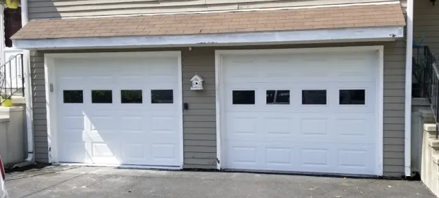 2x doors and birdhouse