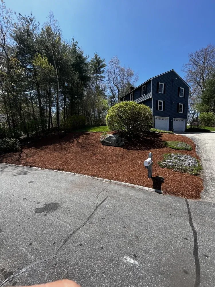 work photo from skelleylandscaping.com