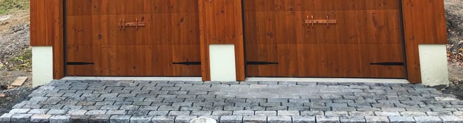 cobblestoneapron.jpg