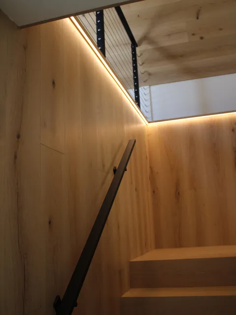 A quick preview of our “stairway to heaven” while we wait on the final edited photography from our Smithfield project. This white oak staircase features matching white oak paneling and a seamless one-piece tread-and-riser combination—crafted for continuity, precision, and longevity. We can’t wait to share the rest of this home with you and hear what you think.

#echelonbuilders #customhomes #customhomebuilder #luxuryhomes #whiteoak