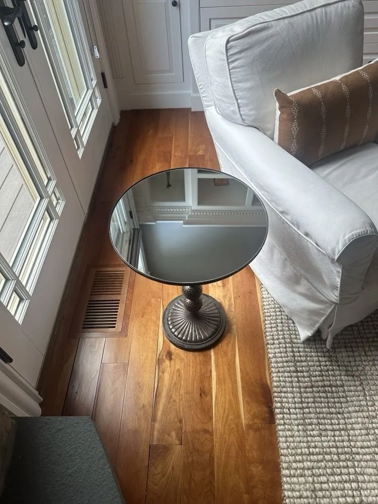 MIDDLEBORO GLASS researched project photo