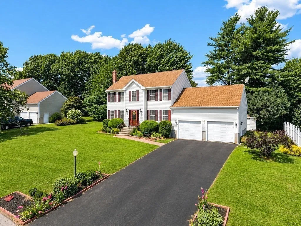 work photo from newenglandhomefinders.com