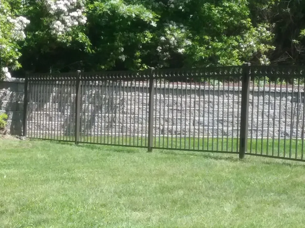 work photo from fenceitinllc.com