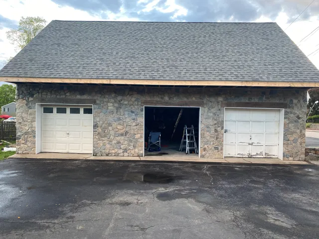 TM Roofing work photo