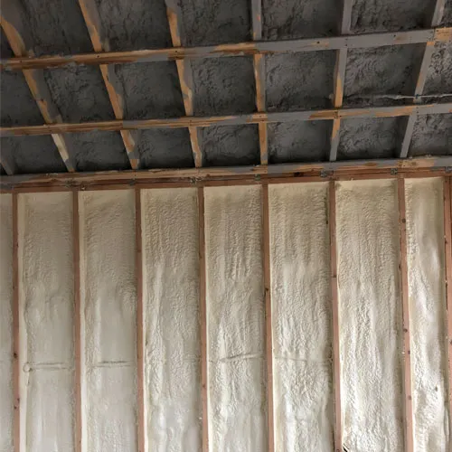 Spray foam insulation image