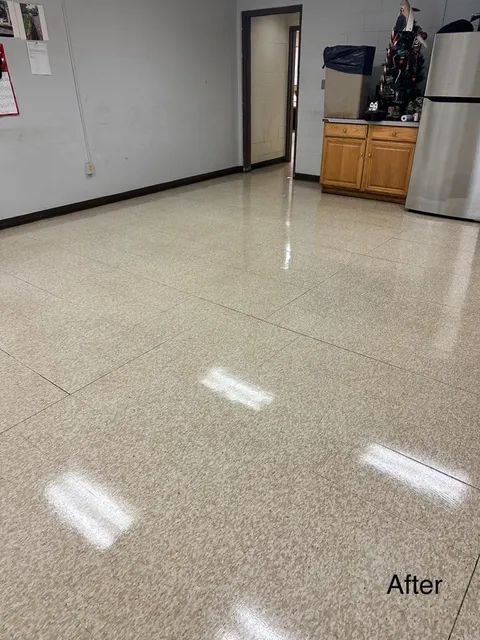 System4 IPS Commercial Cleaning work photo