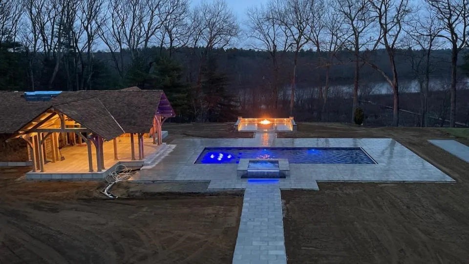 work photo from aquaticdreamscapes.com