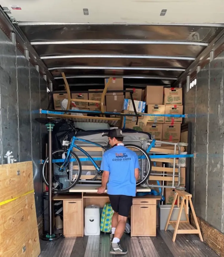 Good Guys Moving & Junk