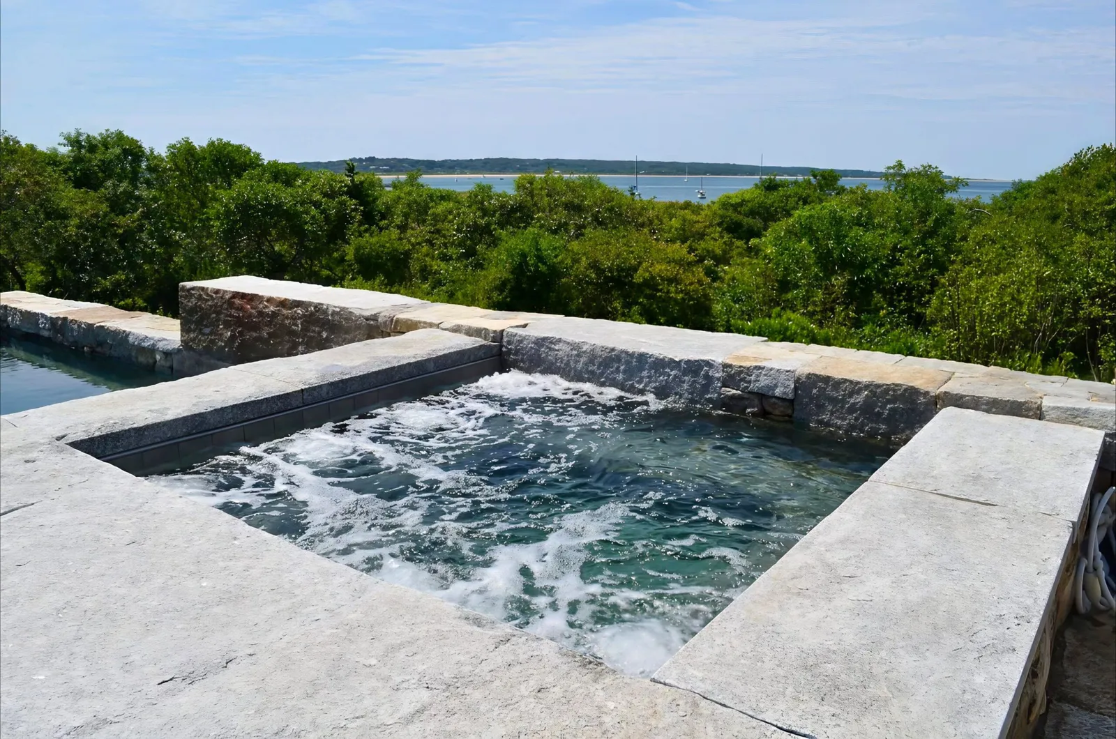 work photo from islandpools.com