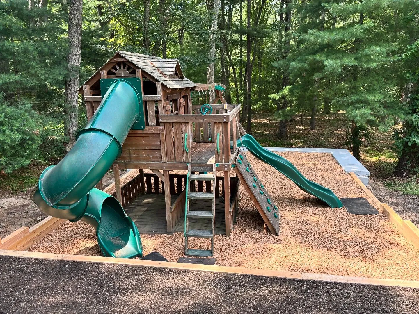 Who’s ready to swing? 🙋‍♀️

We installed a brand-new playground pad complete with PlaySafe wood chips and not one, but two retaining walls—wood and block—to make it all come together. Bonus: the play structure was repurposed from next door and given a second life!

#PlaygroundReady #Landscaping #Hardscaping #OutdoorFun #RetainingWall #RecycledPlayset #BackyardUpgrade #PlaySafe