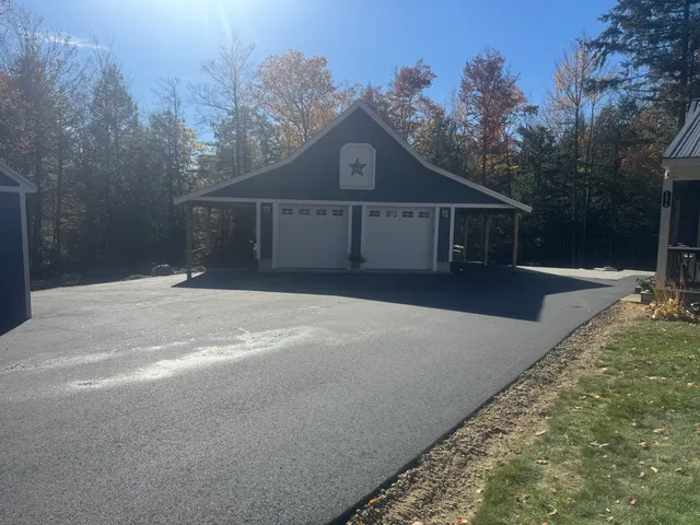 Shamos Paving & Sealcoating work photo