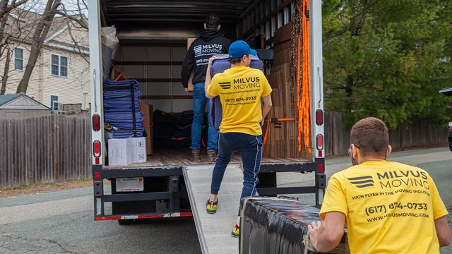 Milvus Moving [Boston movers] [Boston to New York movers] work photo