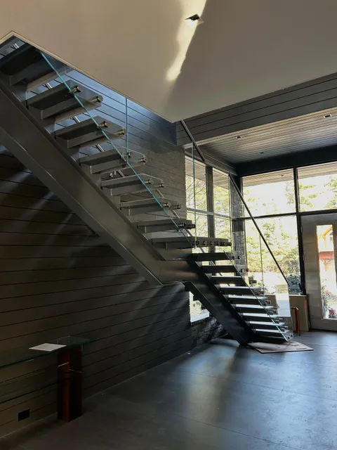 Getting to revisit this handrail. Always love seeing the job once the homeowners have moved in