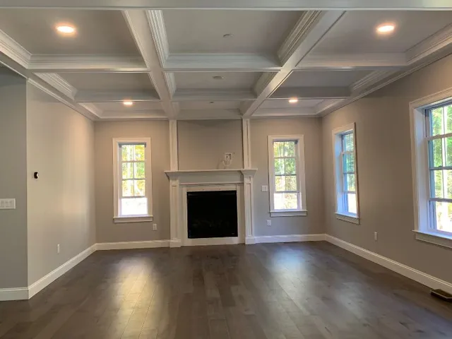 GRAYLINE INTERIOR PAINTING work photo