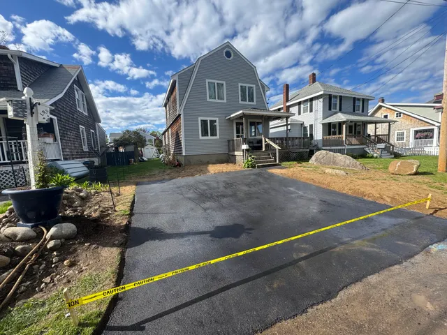 Cosmetic Paving & Sealcoating LLC work photo