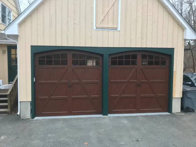 Ed's Garage Doors work photo