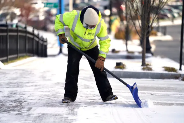 snow-removal-service-somerville-ma