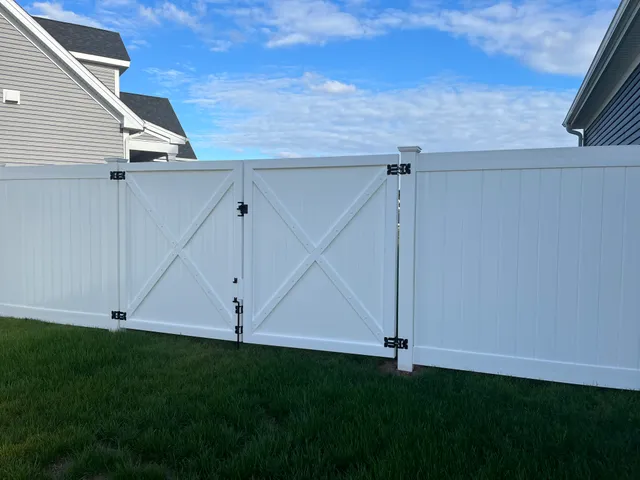 Connecticut Fence Works LLC work photo