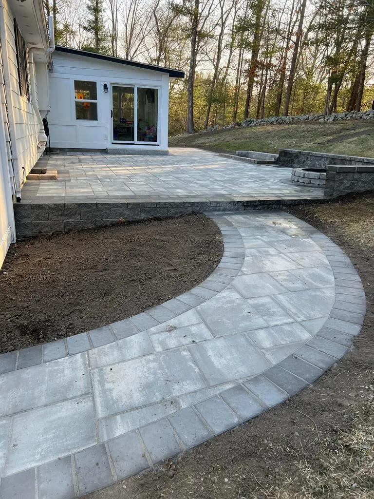 Right Way Landscaping Corp.