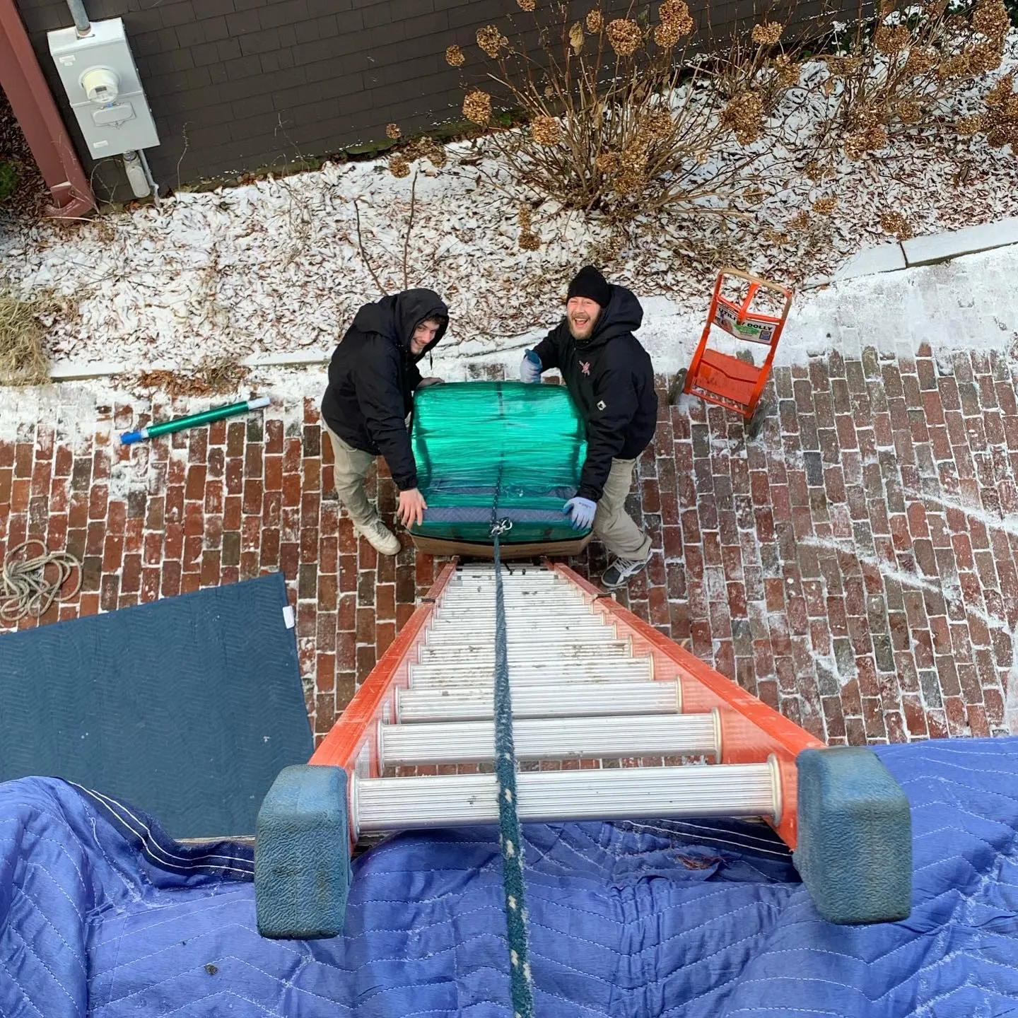 The Marblehead Movers crew