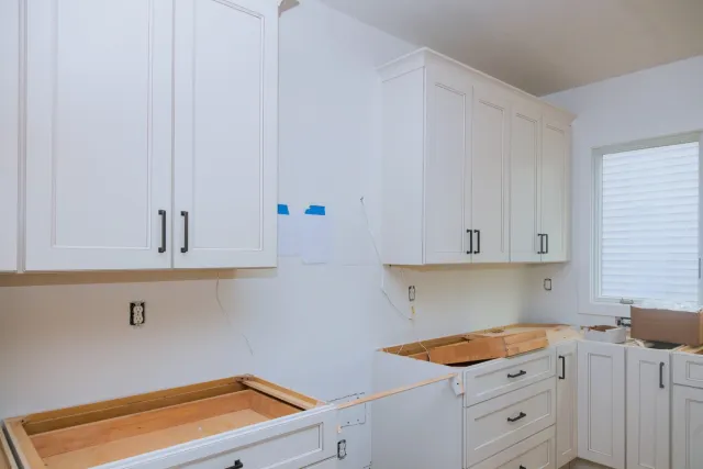 work photo from budgetkitchencabinetscapecod.com