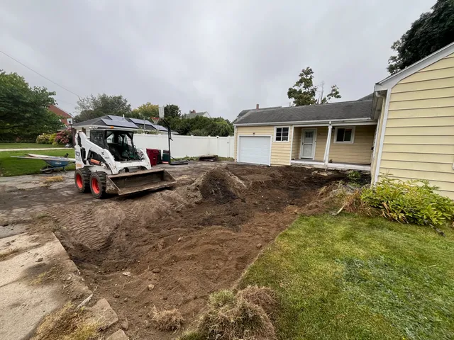 work photo from bobmuldoonpaving.com