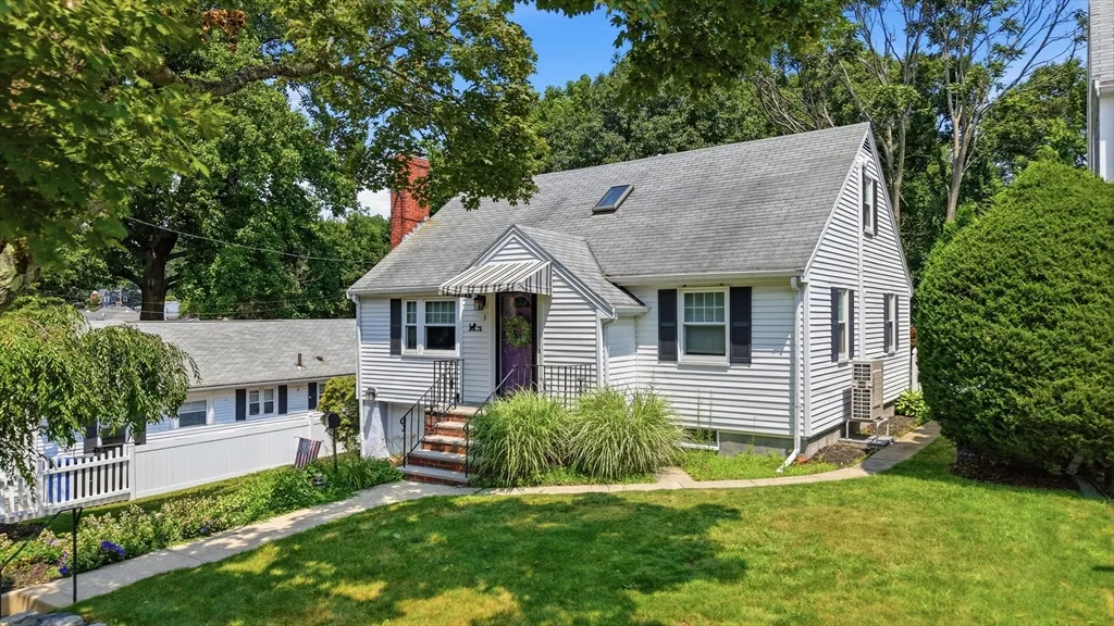 3 Linden Ave