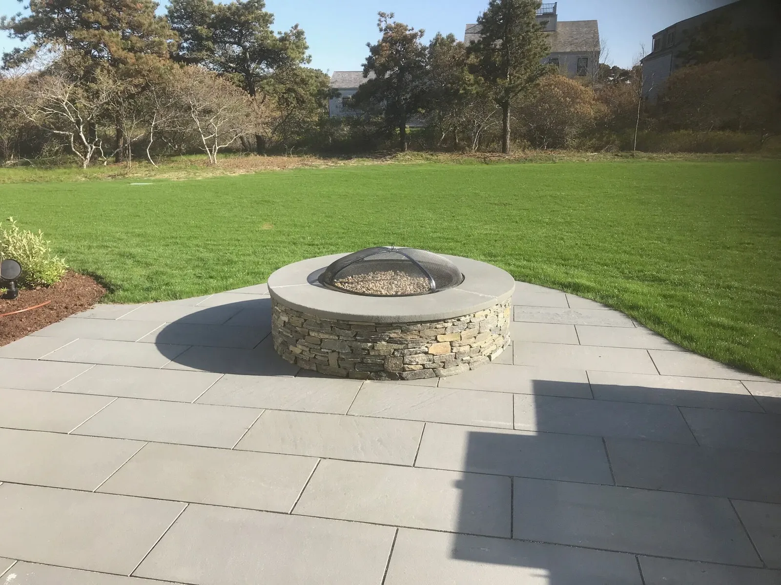 NICHOLAS FERRANTELLA LANDSCAPING researched project photo