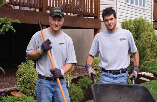 LenahansLandscapingCrew.jpg