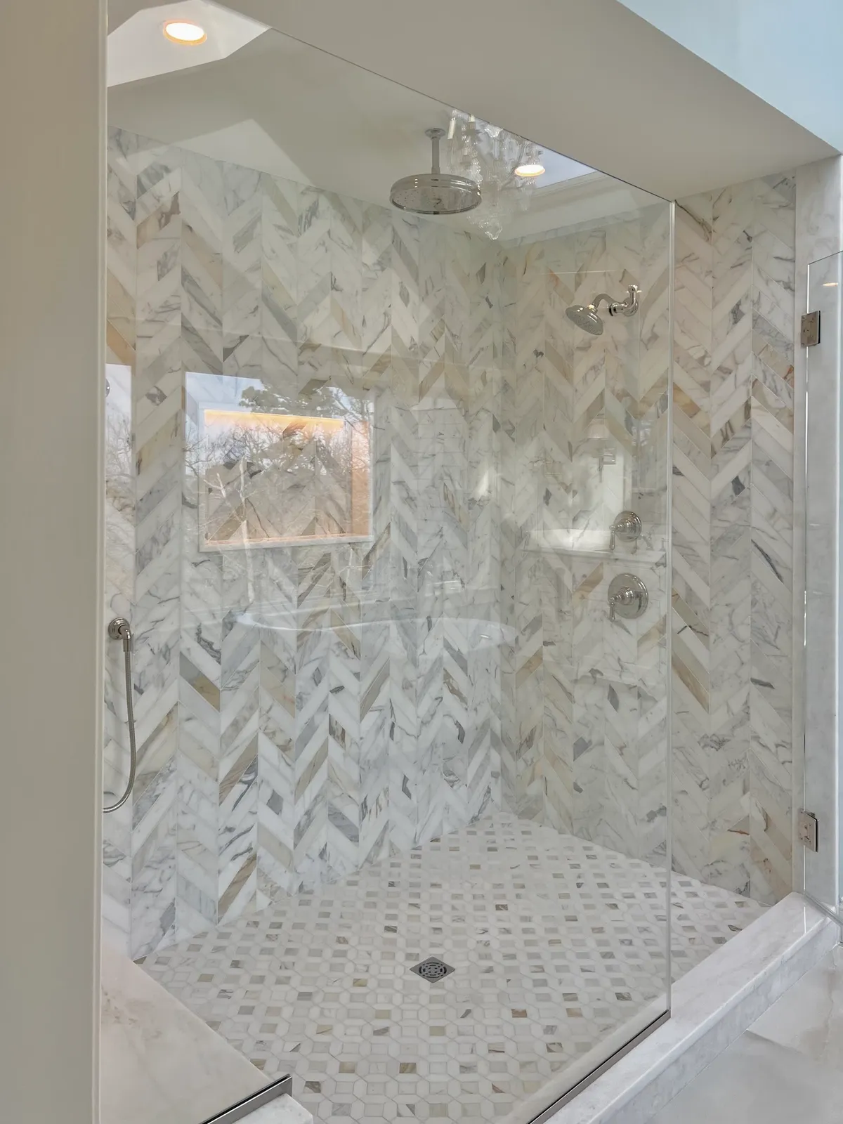 Silvestre Tile & Stone