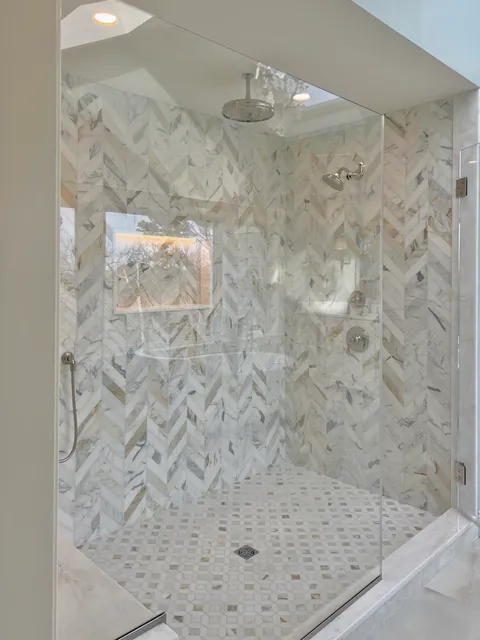 Silvestre Tile & Stone