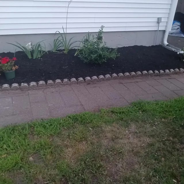 Grace Lawn Care work photo