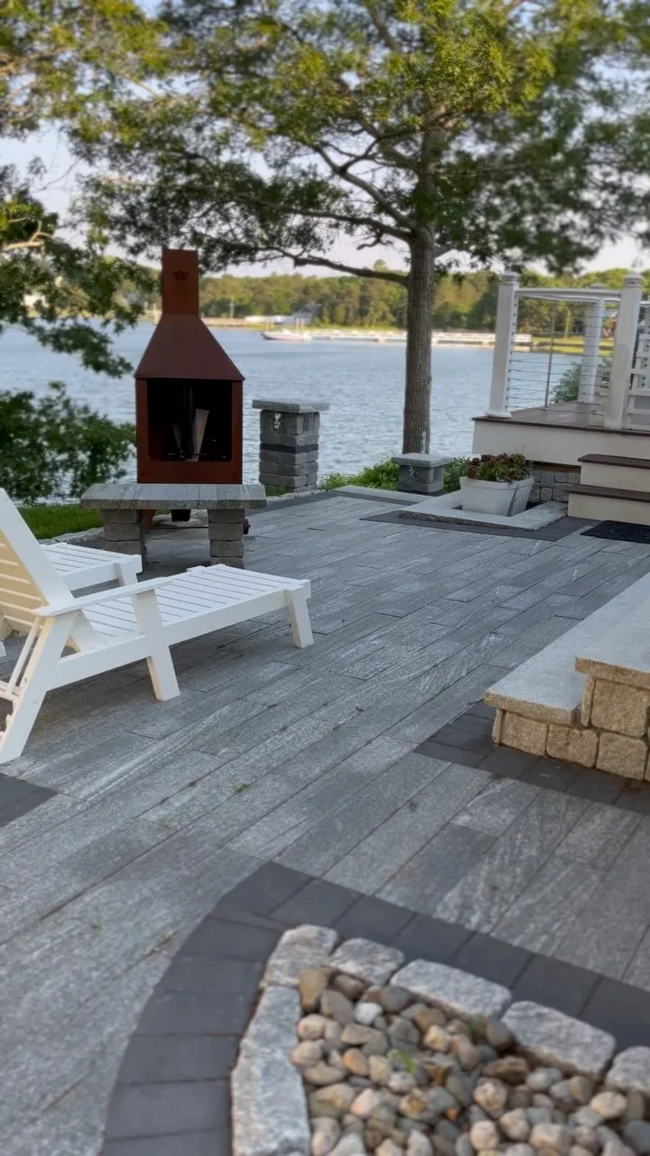 With a view like this why leave the house? 😍🤣

This job we used a lot of natural stone like granite planking, veneer around the steps and a cobblestone border along the patio and walkway.

#steps #granite #granitesteps #planking #naturalstone #veneer #cobblestone #cobblestones #cobbles #patio #patiodesign #pavers #wallblock #landscaping #landscape #landscapedesign #hardscape #hardscapes #hardscapedesign #masonry #middleboro #capecod #onset #boston #newengland #plymouthma #outdoorliving #homeandgarden #oceanside