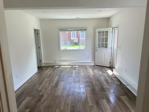 A living room dusted and vacuumed by Fab’s Cleaning