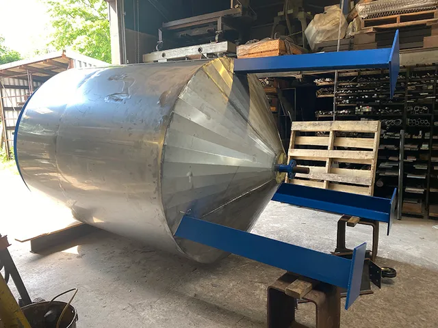 work photo from alloyweldingmfg.com