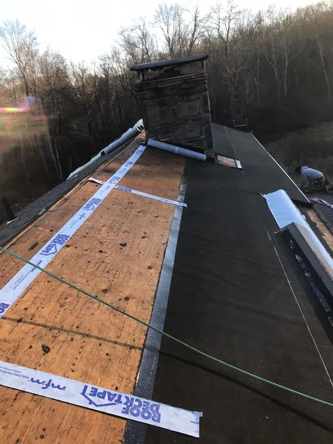 work photo from chrisroofingcontractor.com