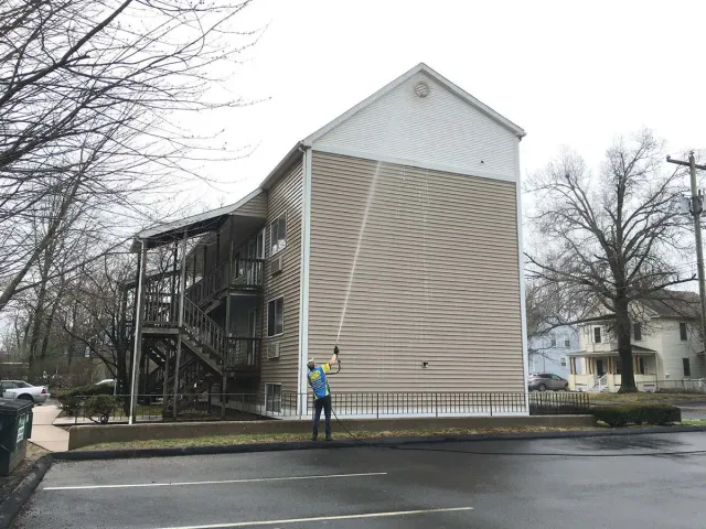 work photo from sparklepressurewash.com