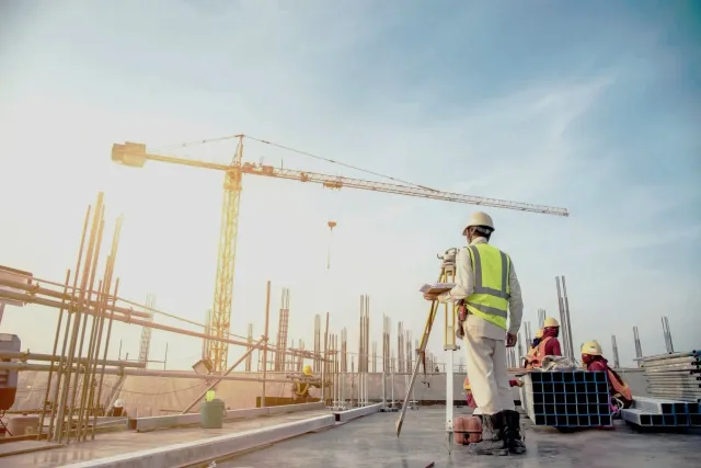 E5-75-construction-roles-blog-header-scaled.jpg