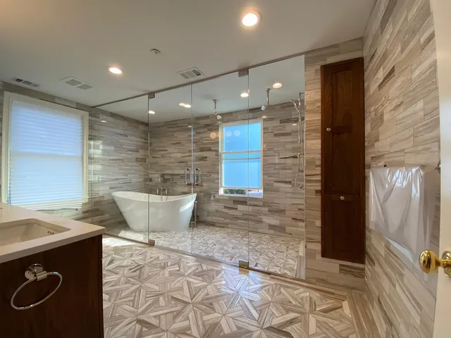 Flores Tile & Marble LLC work photo