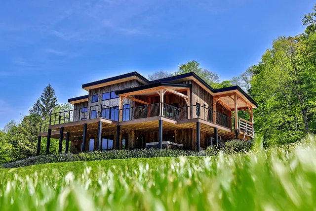 Custom timber frame in Killington, VT