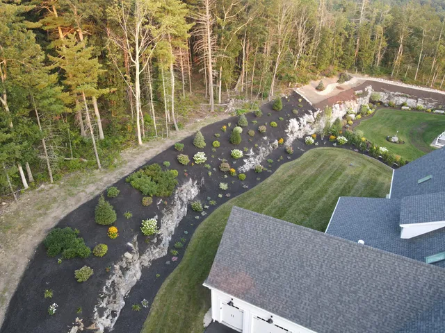 work photo from hunterslandscapingllc.com