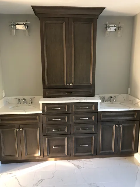 Double Vanity Bath