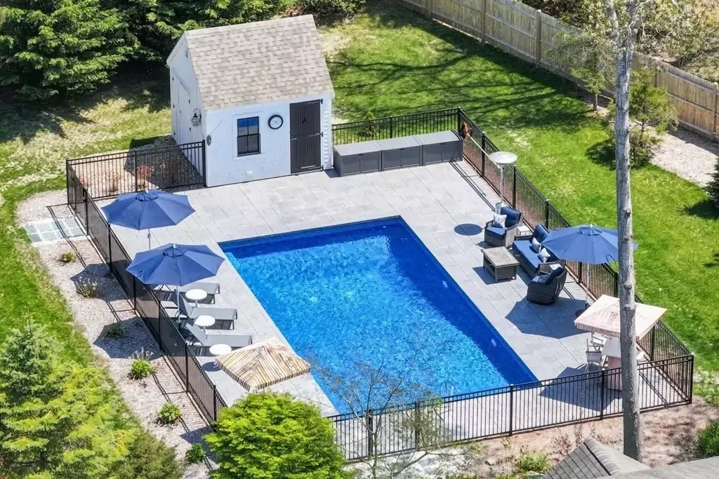 work photo from seasidepoolscapecod.com