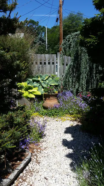 work photo from gardensbydesignct.com